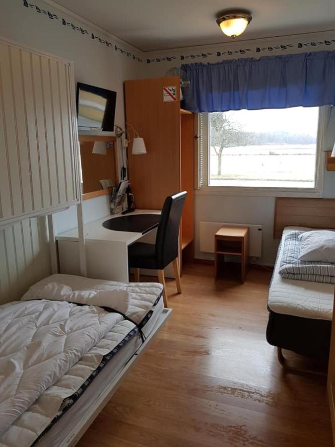 Haknaes Vandrarhem Järna Exterior foto